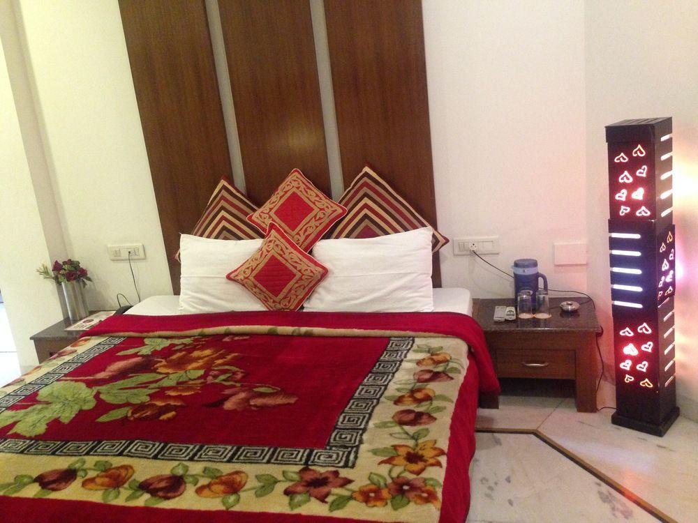 Namaskar Residency Hotel Amritszár Kültér fotó