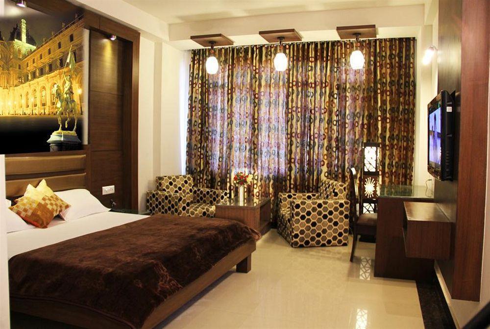 Namaskar Residency Hotel Amritszár Kültér fotó