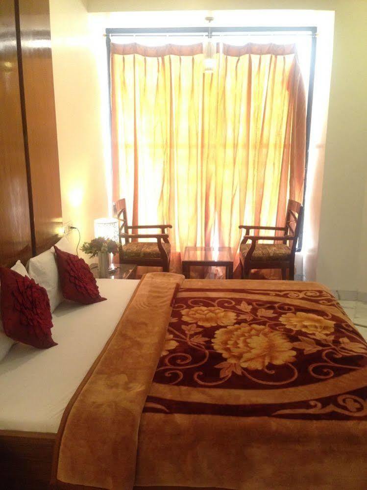 Namaskar Residency Hotel Amritszár Kültér fotó