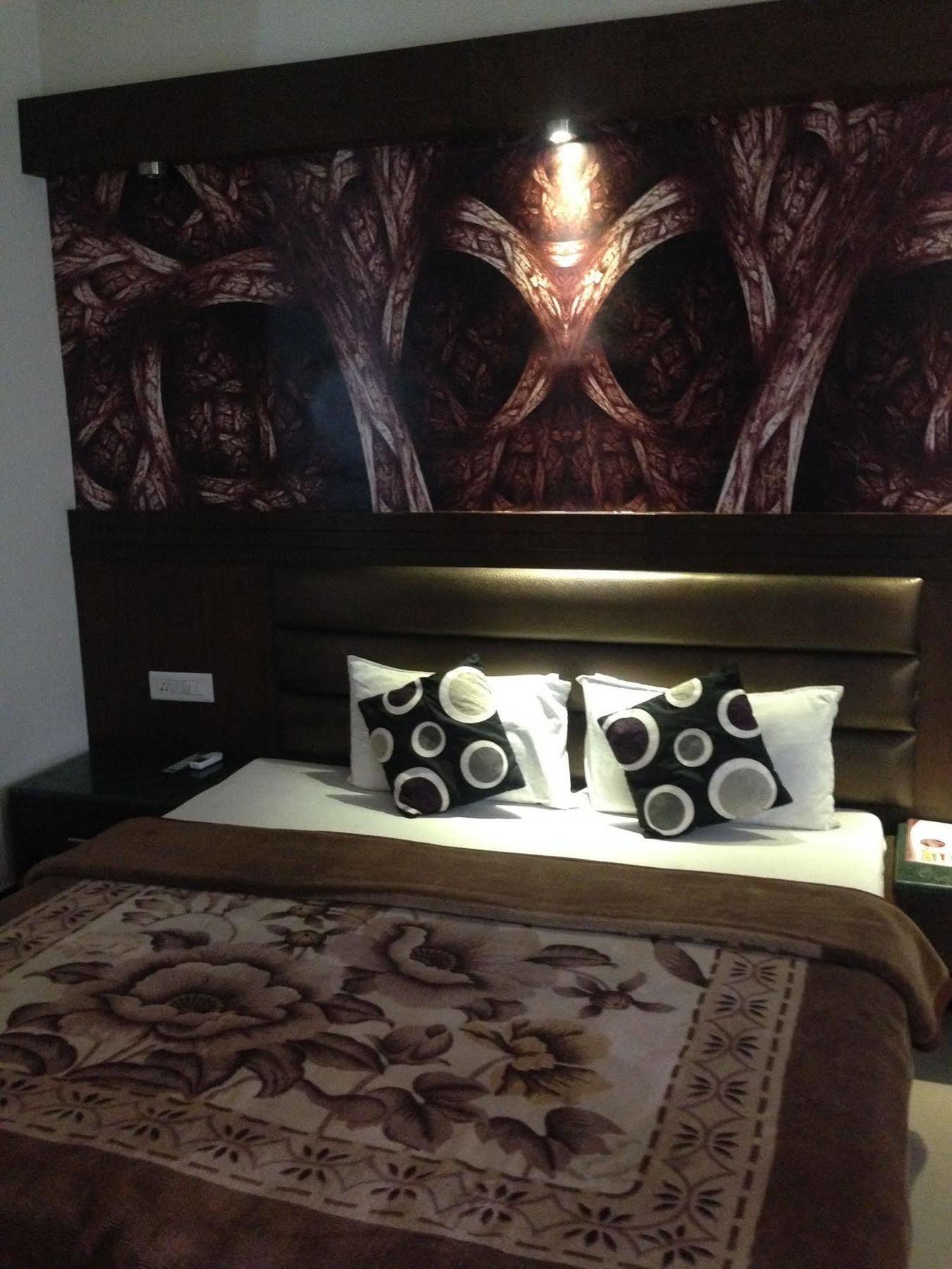 Namaskar Residency Hotel Amritszár Kültér fotó