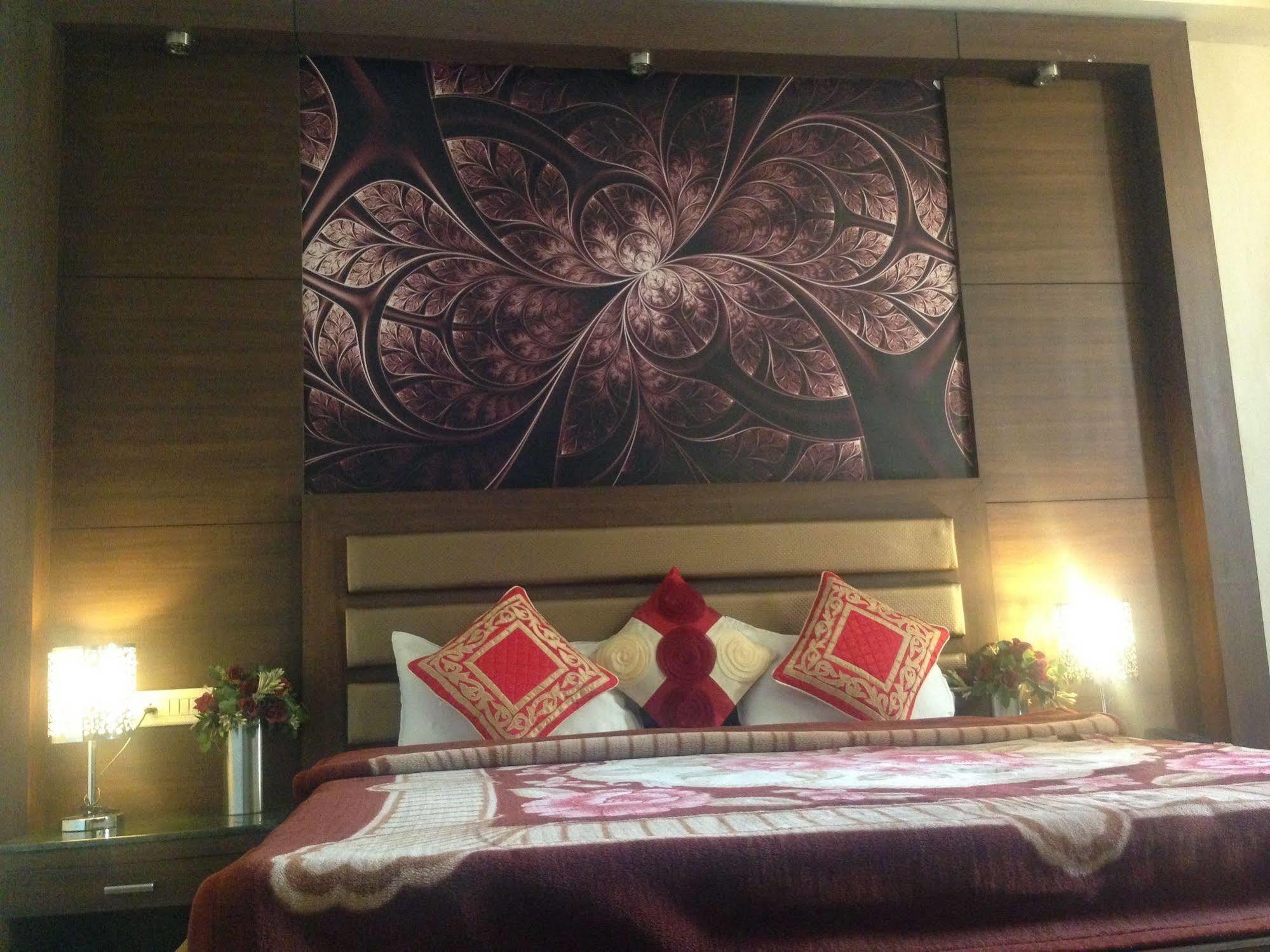 Namaskar Residency Hotel Amritszár Kültér fotó